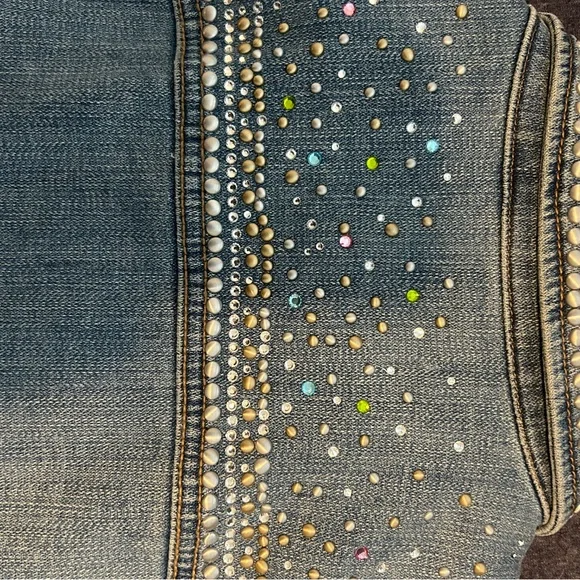 Denim Jacket with rhinestones - Picture 6 of 10